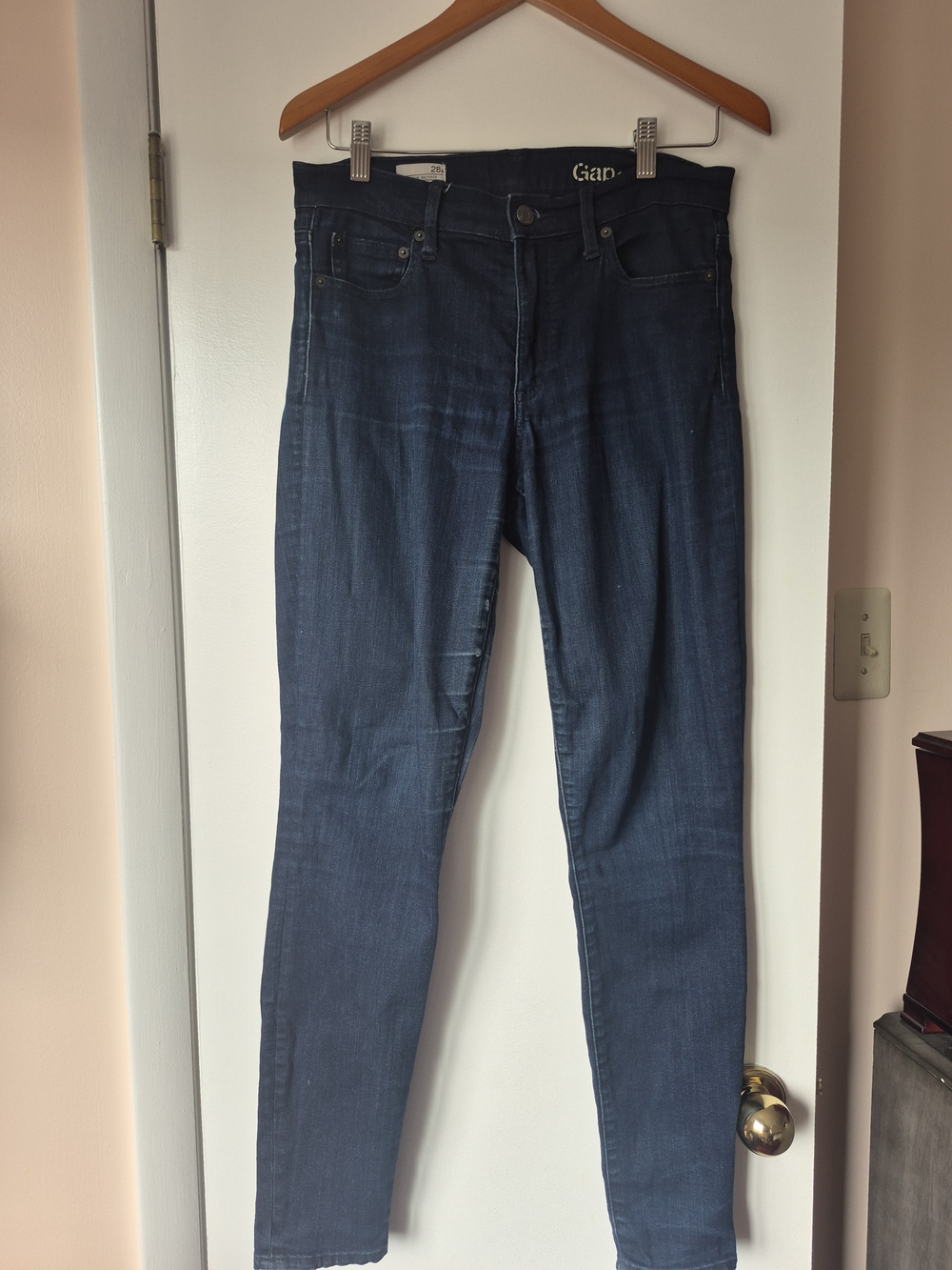 Gap Women's Dark Blue Skinny Jeans